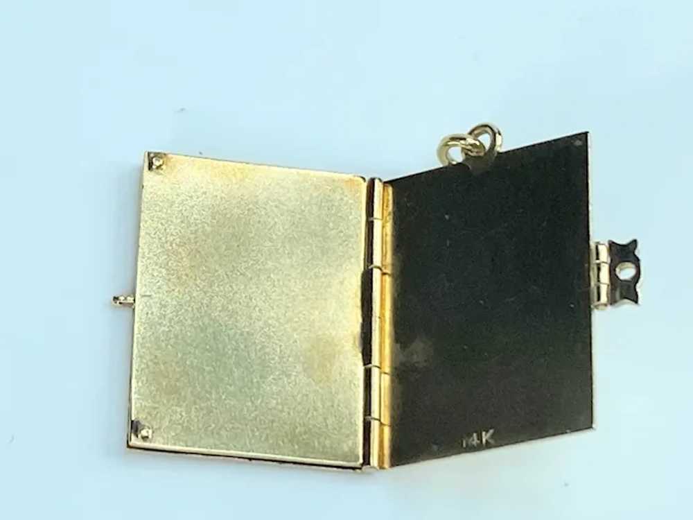 14K Gold with page Picture Book Pendant - image 4