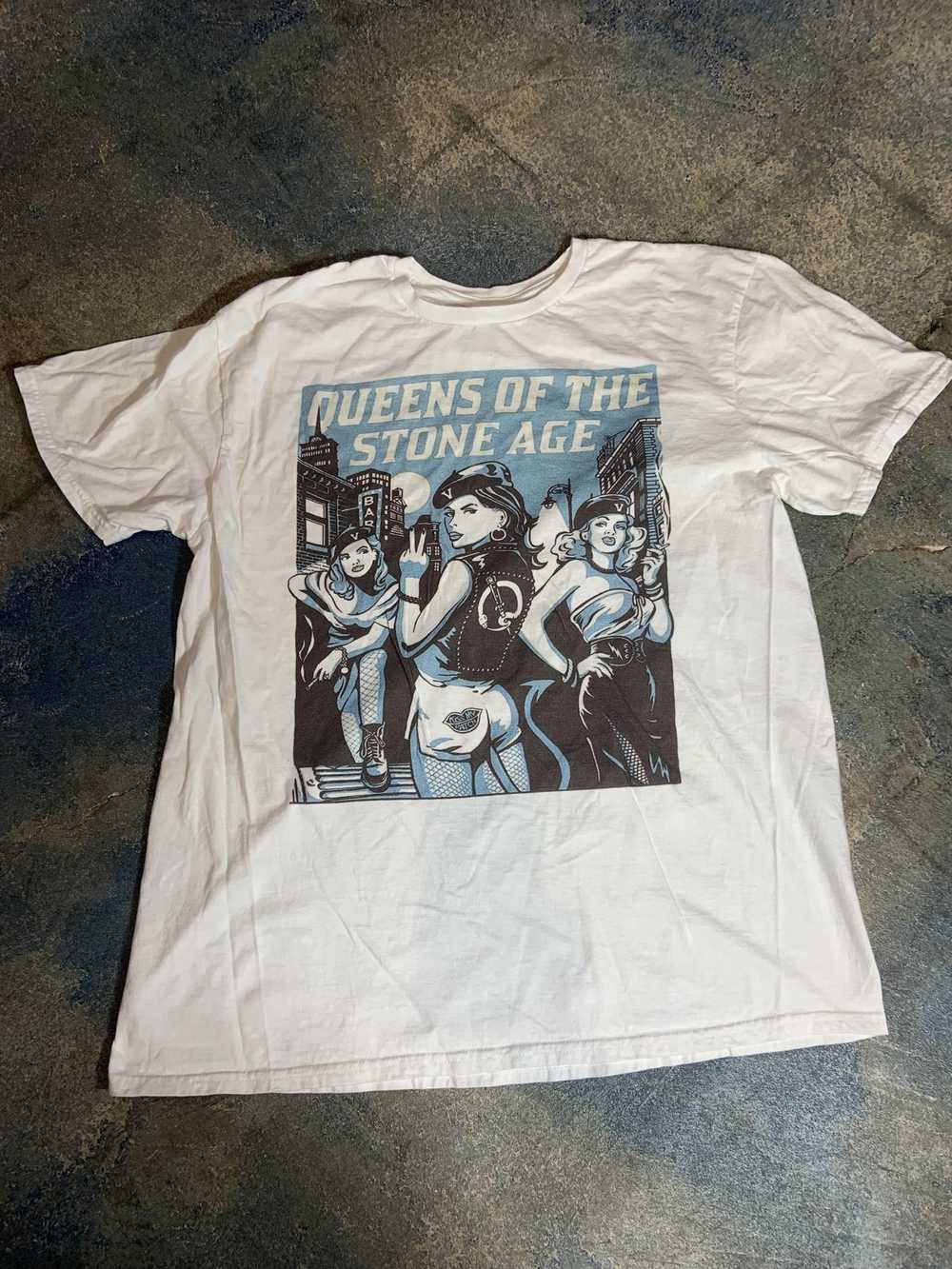 Designer Queens of the Stone Age PreOwned XL Whit… - image 2