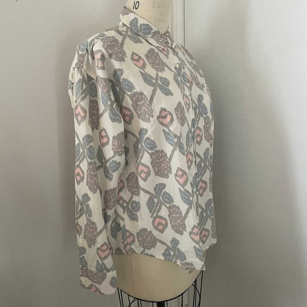 Random Vintage 80s Floral Ikat Print Cotton Shirt… - image 3