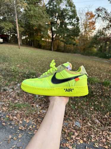 Nike × Off-White Off white