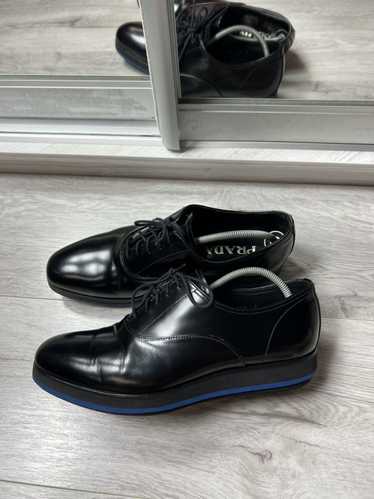 Italian Designers × Luxury × Prada Prada Black Shi