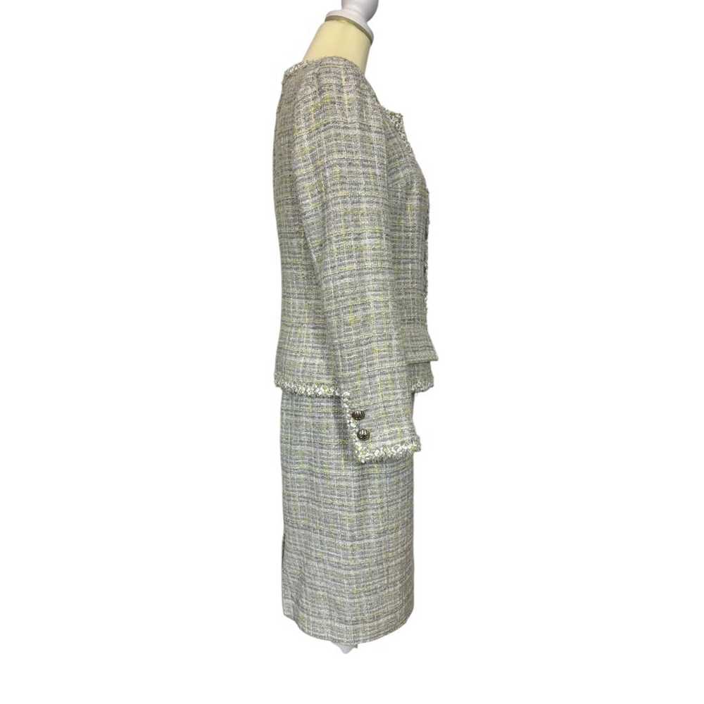 Chanel Tweed suit jacket - image 3