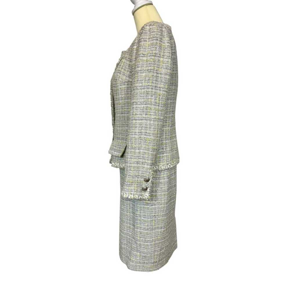 Chanel Tweed suit jacket - image 5