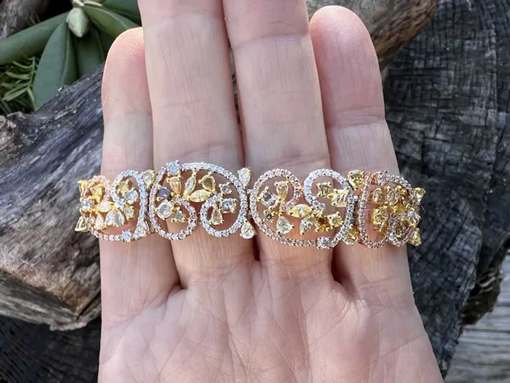 18K Yellow Gold Yellow and White Diamond Flower B… - image 3