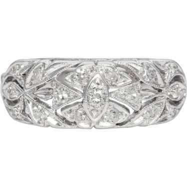 Vintage 14K White Gold Diamond Filigree Ring