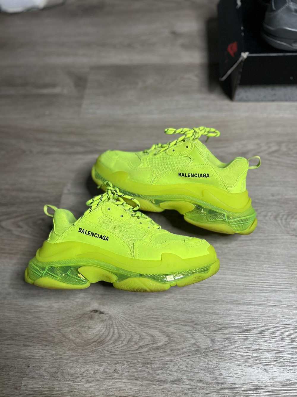 Balenciaga Balenciaga Triple S Green Women’s Snea… - image 1