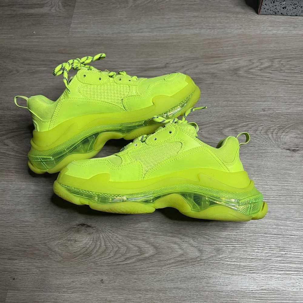 Balenciaga Balenciaga Triple S Green Women’s Snea… - image 6