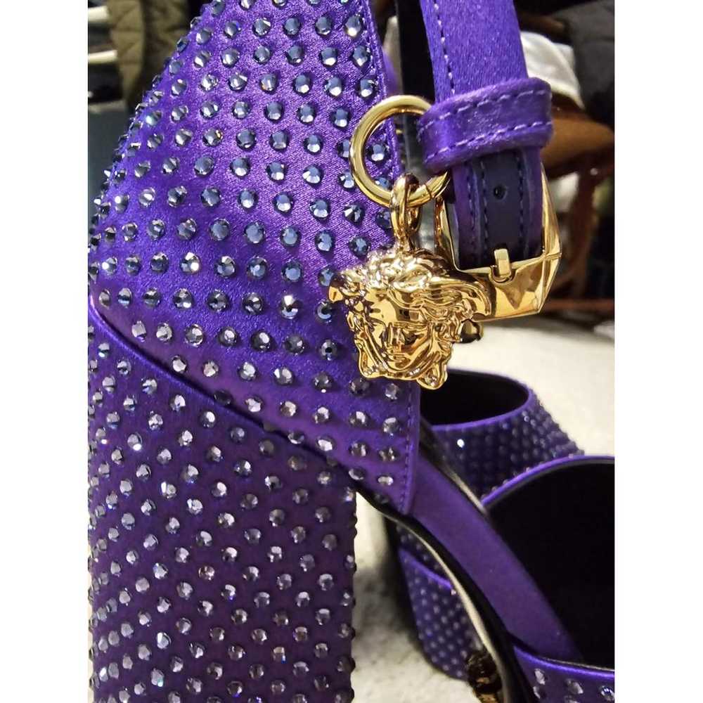 Versace Medusa Aevitas cloth heels - image 9