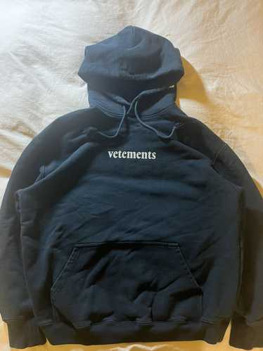 Vetements Vetements Postage Shipping Label Hoodie 