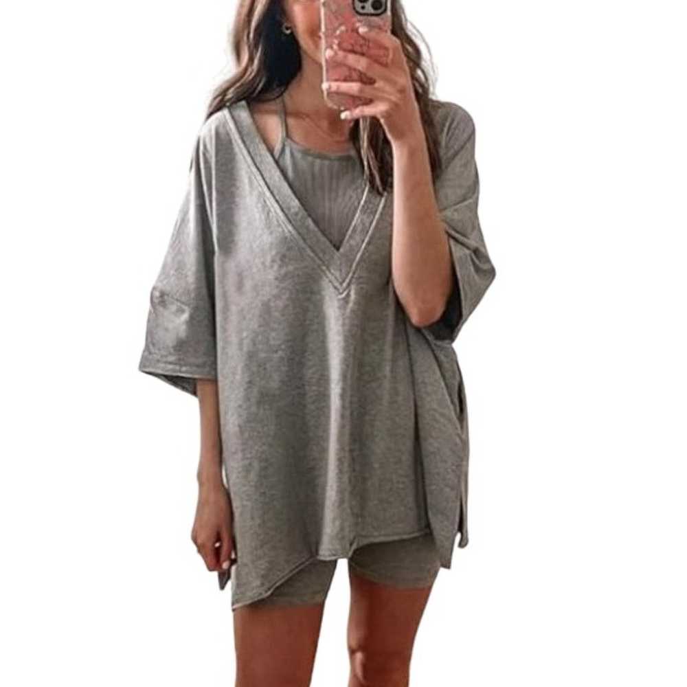 Other Women's Gray Matching Shirt and Shorts Set … - image 1