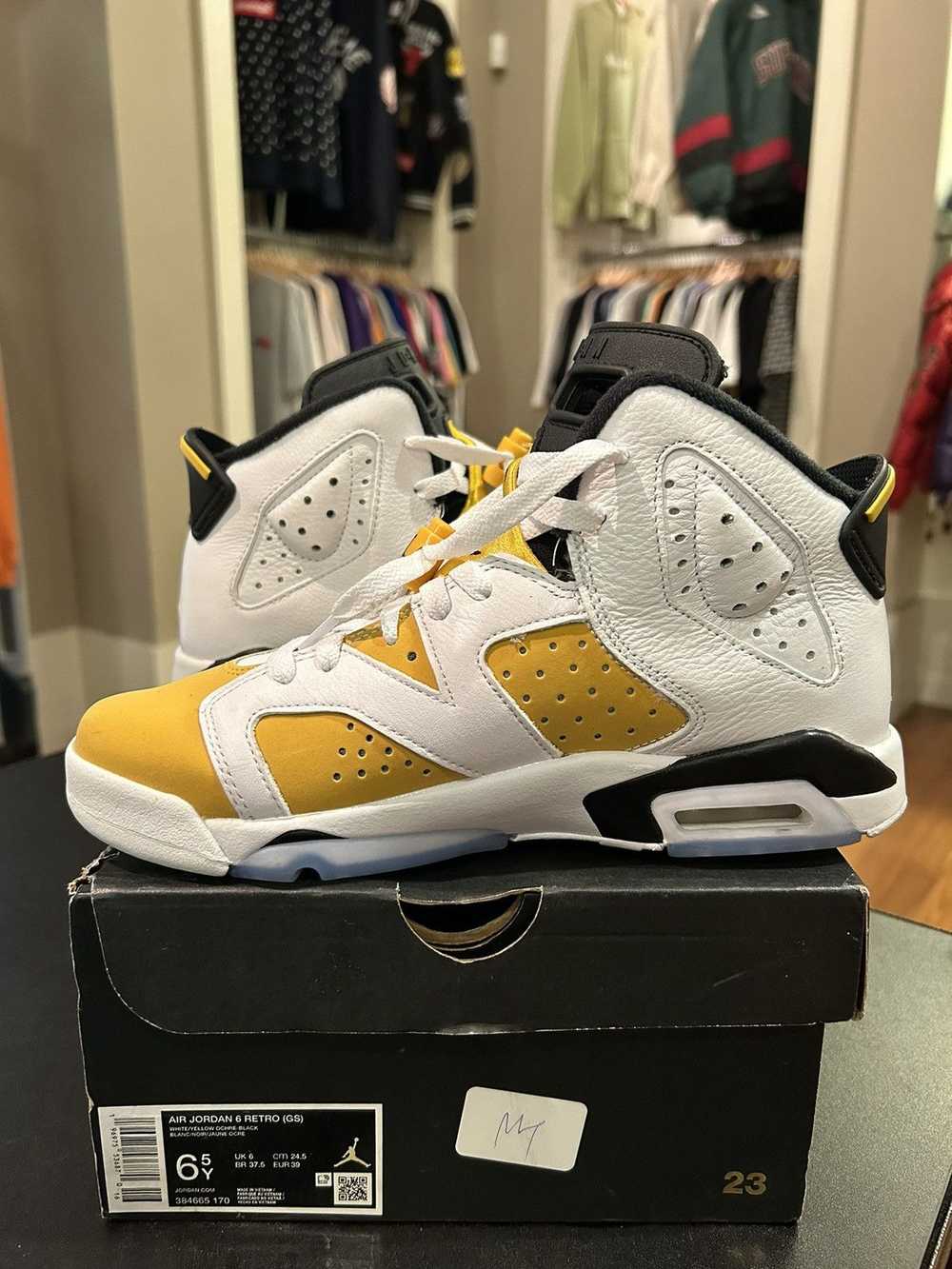 Jordan Brand Jordan 6 Retro Yellow Ochre (GS) - image 3