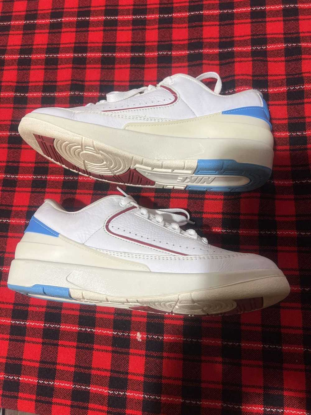 Jordan Brand × Nike Jordan 2 low Unc to Chicago - image 2