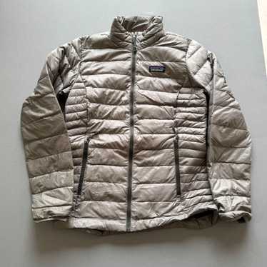 Patagonia Luxurious Gray Insulated Puffer Jacket … - image 1