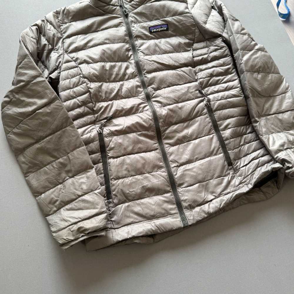 Patagonia Luxurious Gray Insulated Puffer Jacket … - image 3