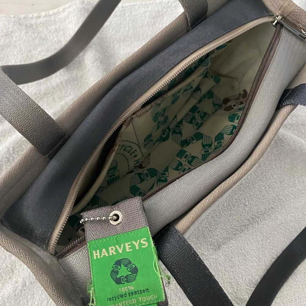 Harvey’s Seatbelt Bag - image 3