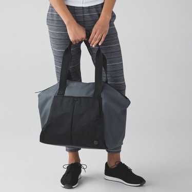 Lululemon Free To Be Bag