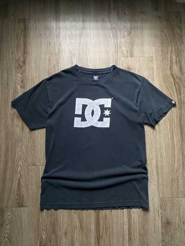 Dc × Streetwear × Vintage VINTAGE Y2K DC SKATEBOA… - image 1