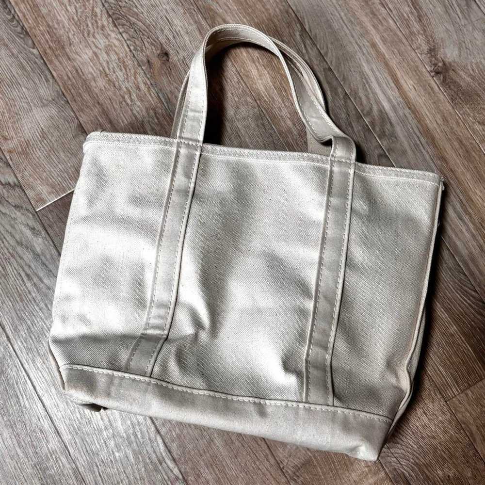 [Special Deal] L.L.Bean Boat and Tote Zip Top Med… - image 2