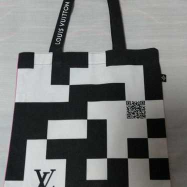 Louis Vuitton Tote Bag Sale