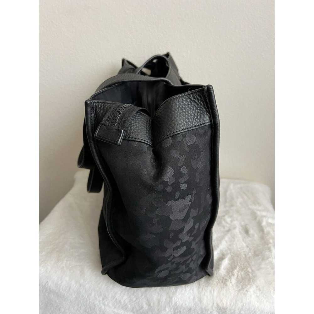 Lululemon Now and Always Tote Large 25L Fragment … - image 4