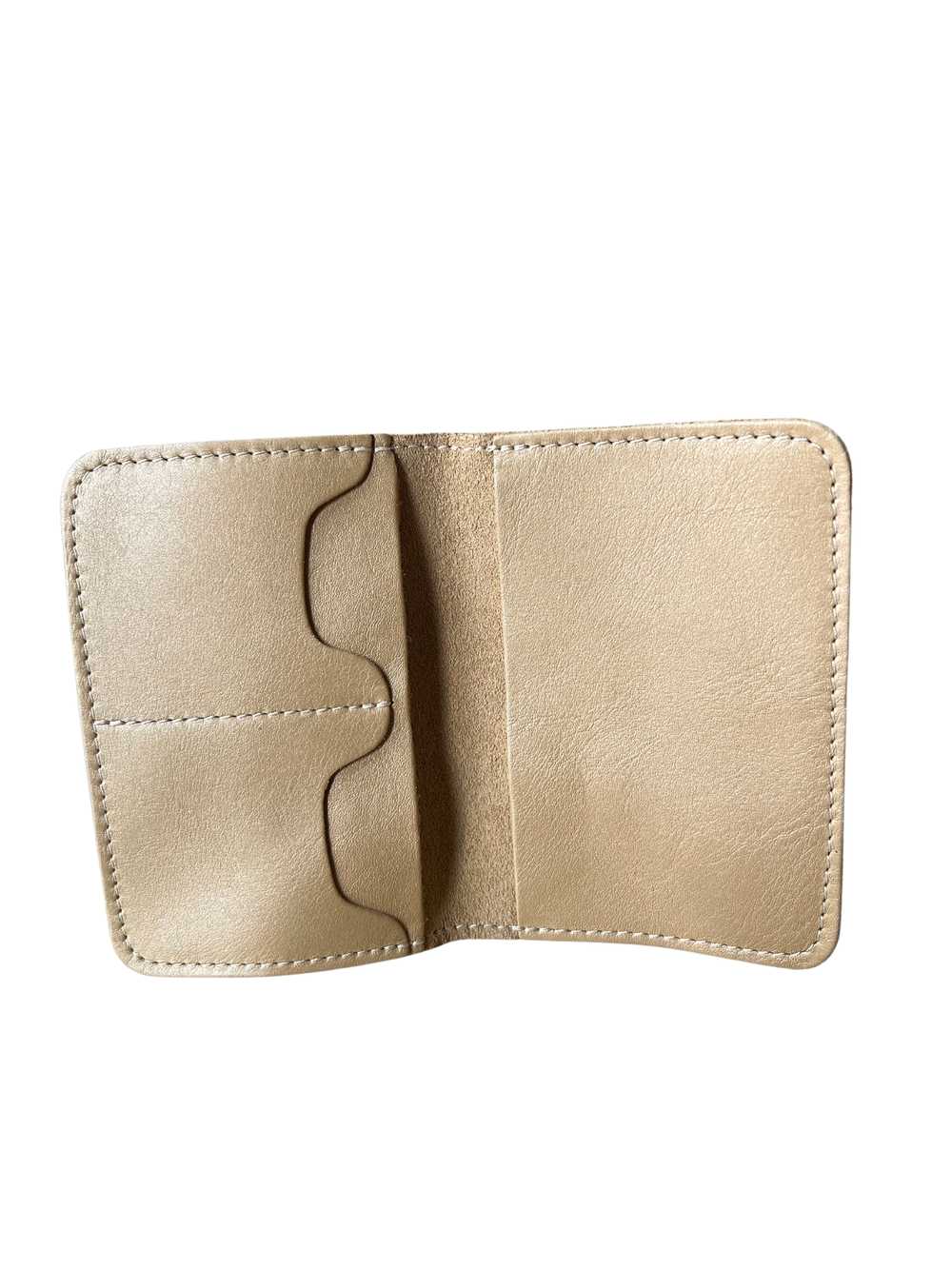 Portland Leather Champeign Passport Cover - image 3