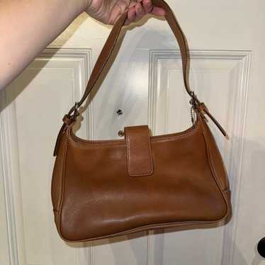 Vintage Coach Hamptons popular Leather Small Hobo 7789