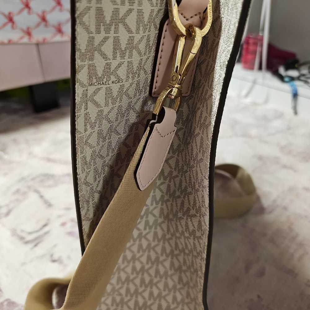 Pink Michael Kors Tote - image 4