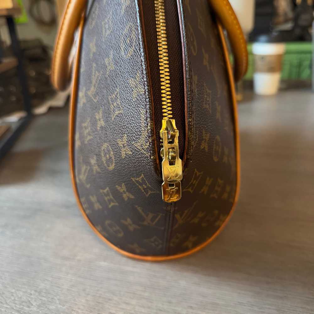 Vintage Louis Vuitton Bag - image 4