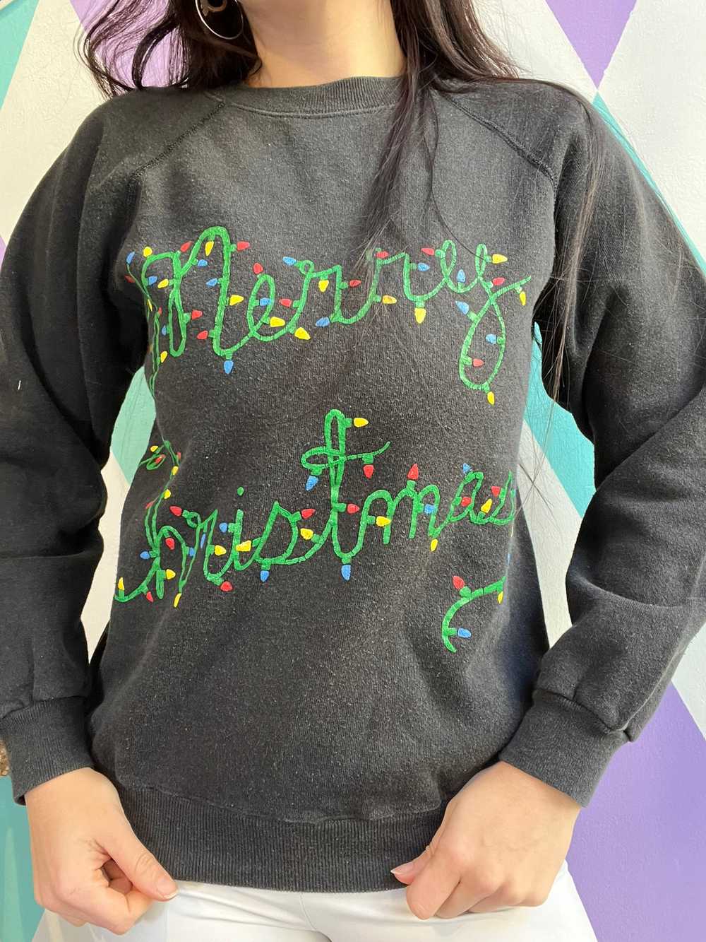 Vintage Merry Christmas Crewneck Sweatshirt - image 3