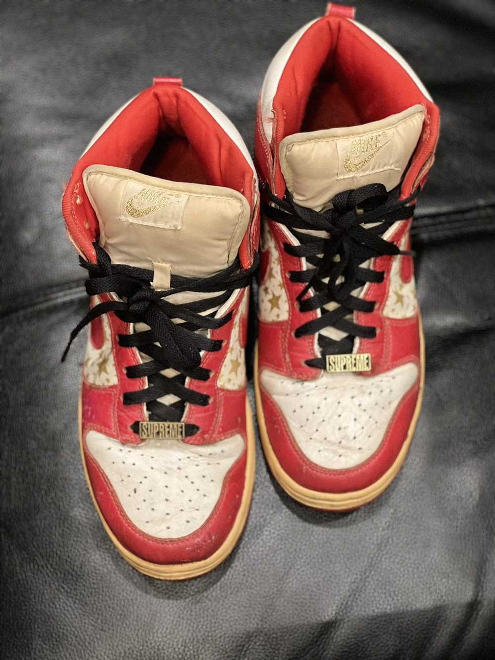 Nike × Supreme Supreme x Dunk High Pro SB Red 2003 - image 3