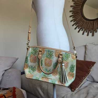 Brahmin pineapple top clutch