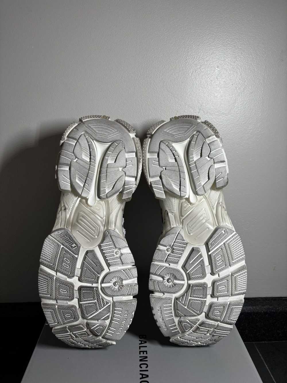 Balenciaga Balenciaga Graffiti Runner Sneaker! - image 12