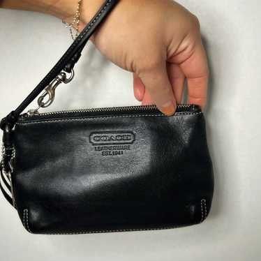 COACH Vintage Black Leather Wristlet