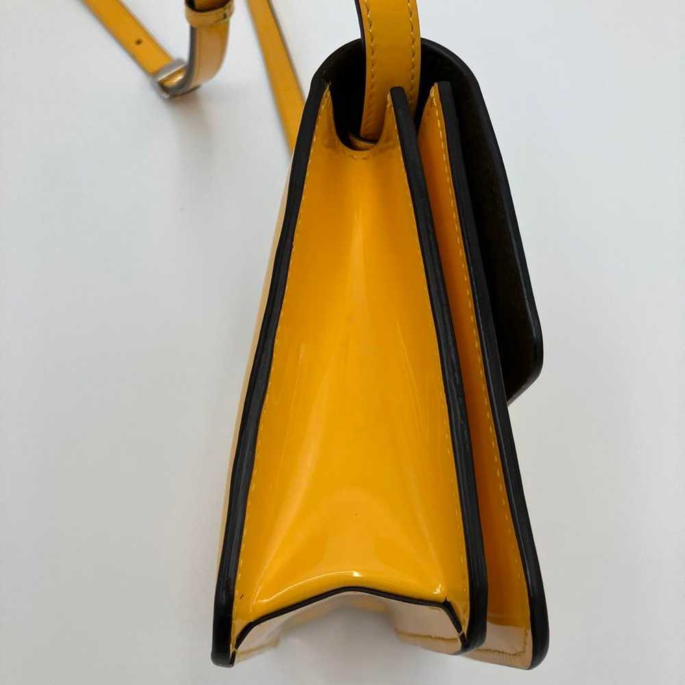 FENDI Calligraphy Enamel Shoulder Bag Yellow - image 5