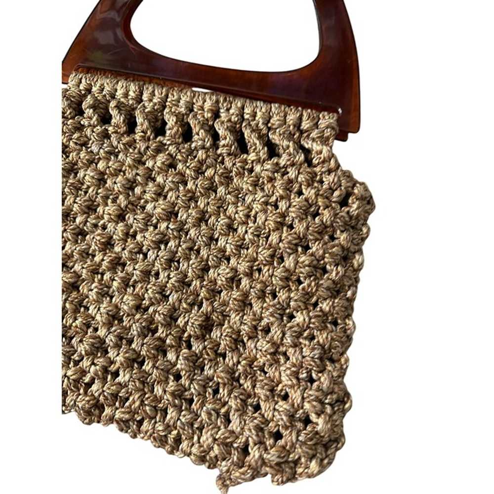 VINTAGE 70s Straw Woven Lucite Handle Handbag - image 3