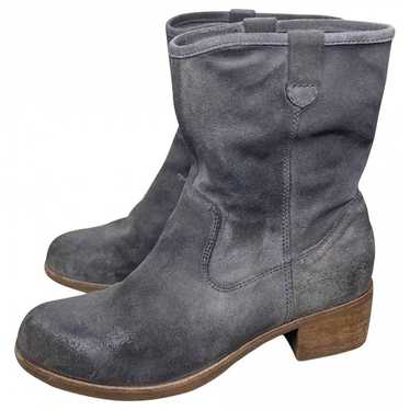 Ugg Ankle boots