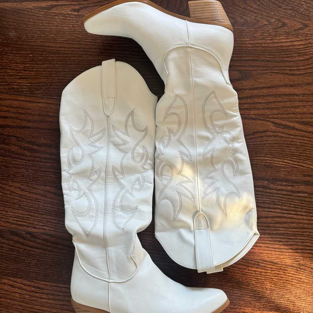 White cowgirl boots NEW size 7 - image 2