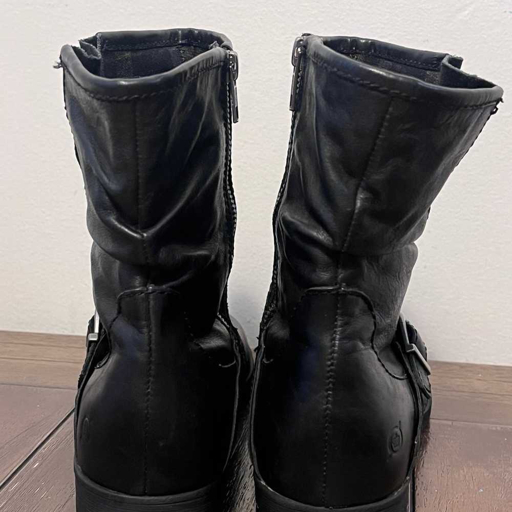 Born Blacl Leather Boots Womens size 11 - image 8