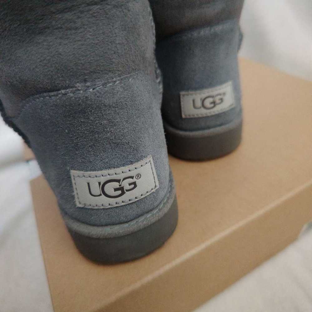 UGG Sheepskin Boots Gray 6 - image 3