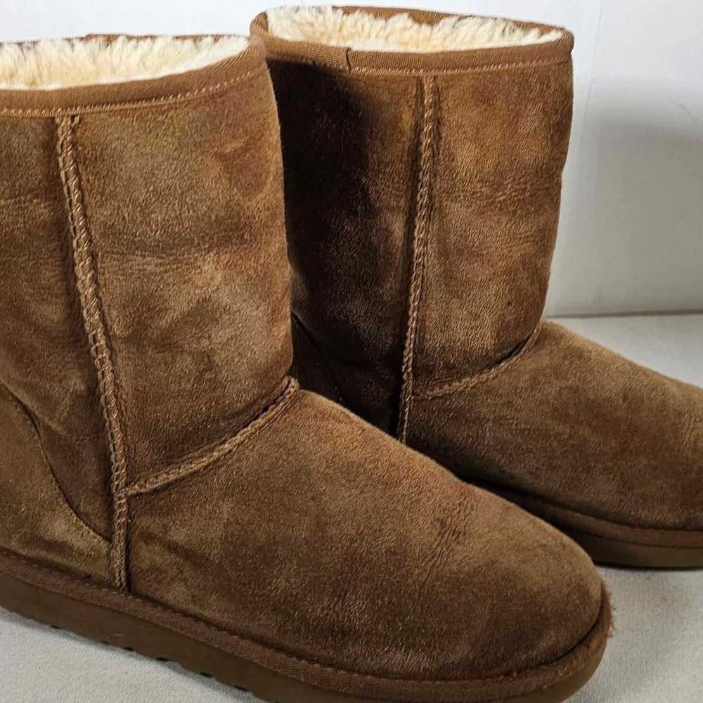 UGG Women's Classic Short II Boots Chestnut, Size… - image 8