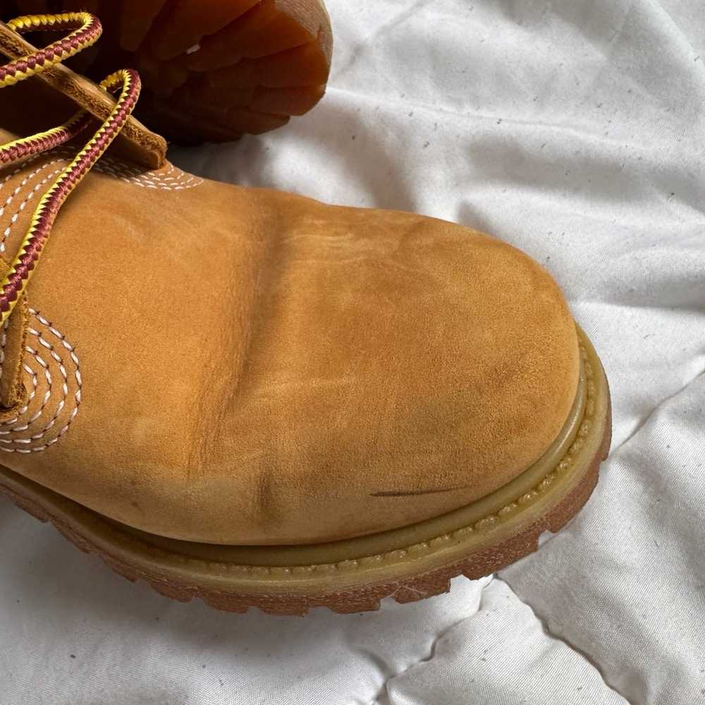 Women’s 6 inch Timberlands - image 3