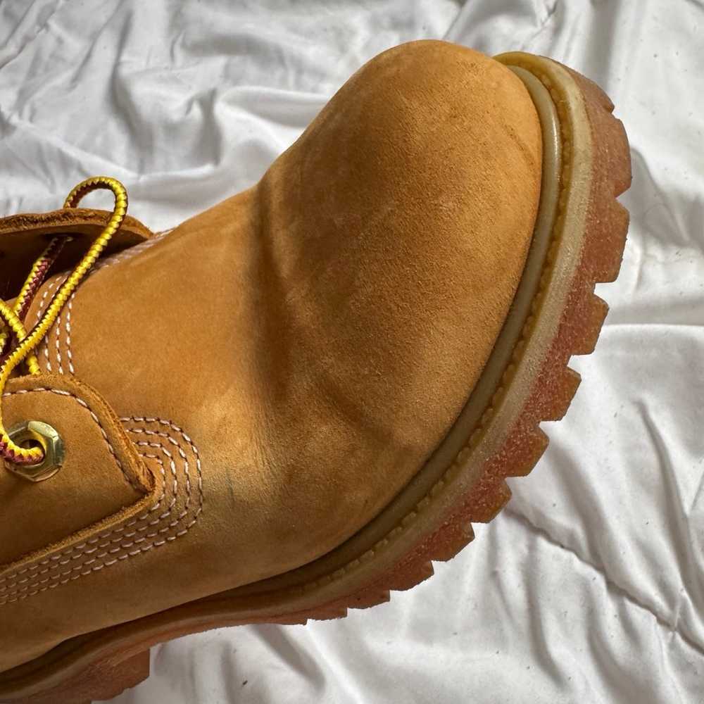 Women’s 6 inch Timberlands - image 7