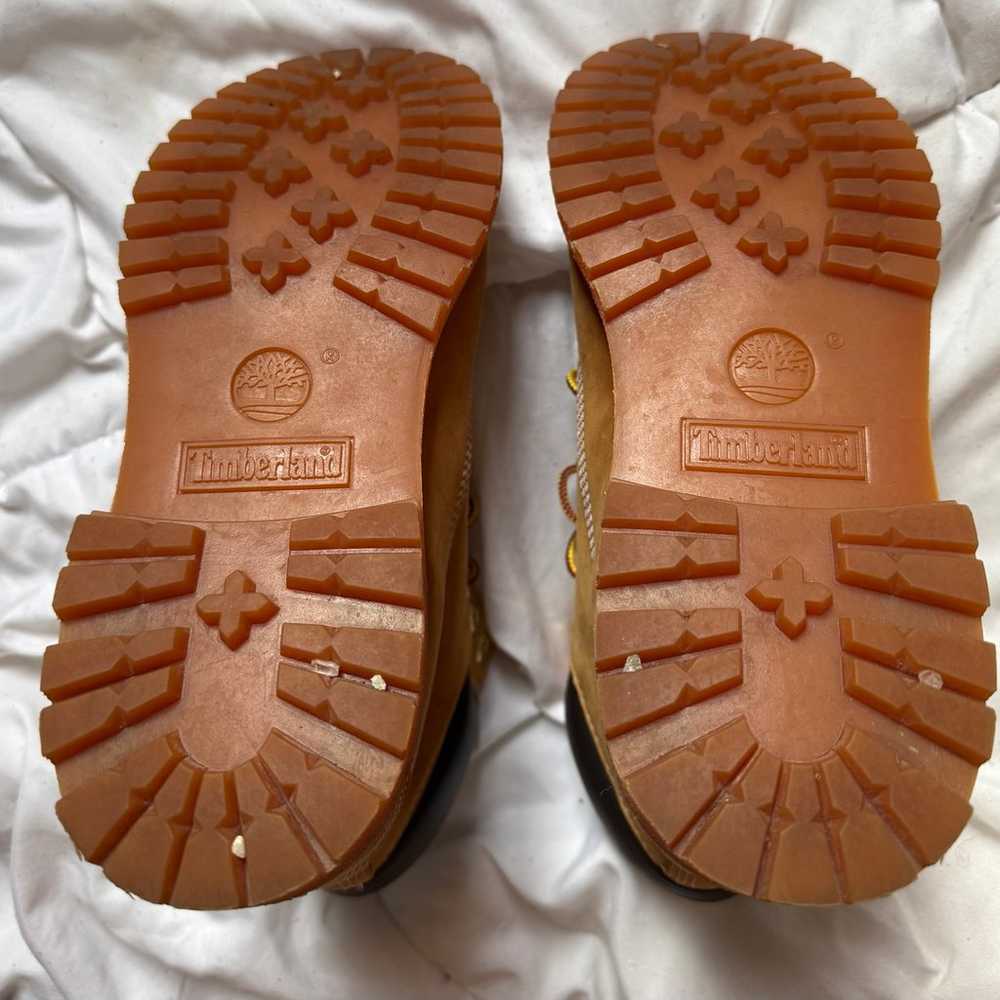 Women’s 6 inch Timberlands - image 8