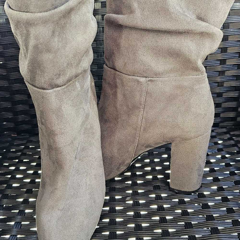 bebe Savita Slouch Booties Gray Suede Size 7.5 - image 4