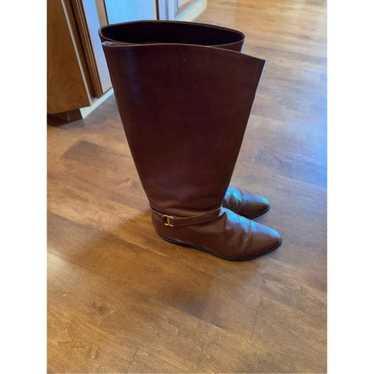 Woman’s leather Etienne Aigner leather riding boot