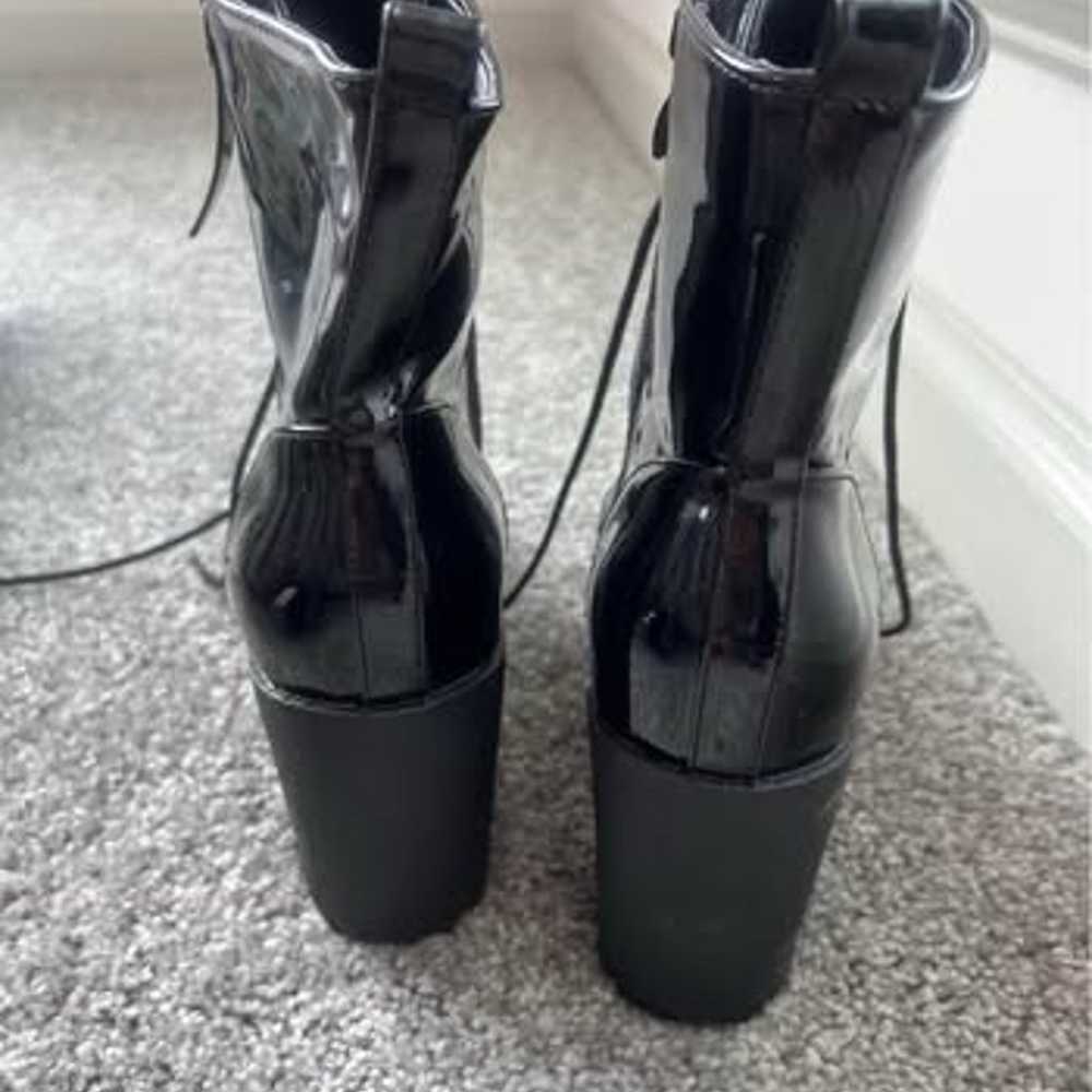 Fashion Boots - image 4