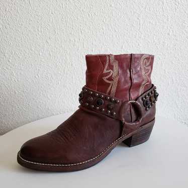 SAM EDELMAN Western Boots Cherry Leather Jeweled L