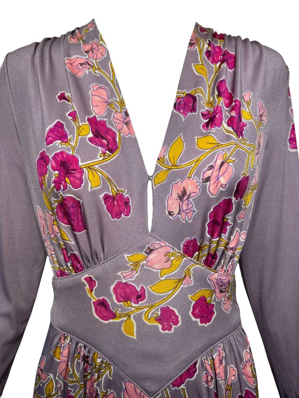 Mac Tac 1970s Lavender Floral Knit Tie Dress - image 2