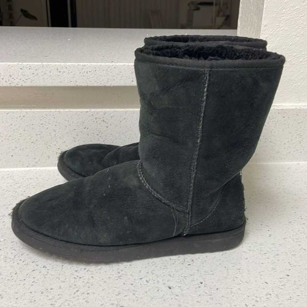 UGG Womens Classic Short II Boot | black | size 9 - image 4