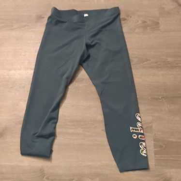 Nike Nike green floral capris size large - image 1